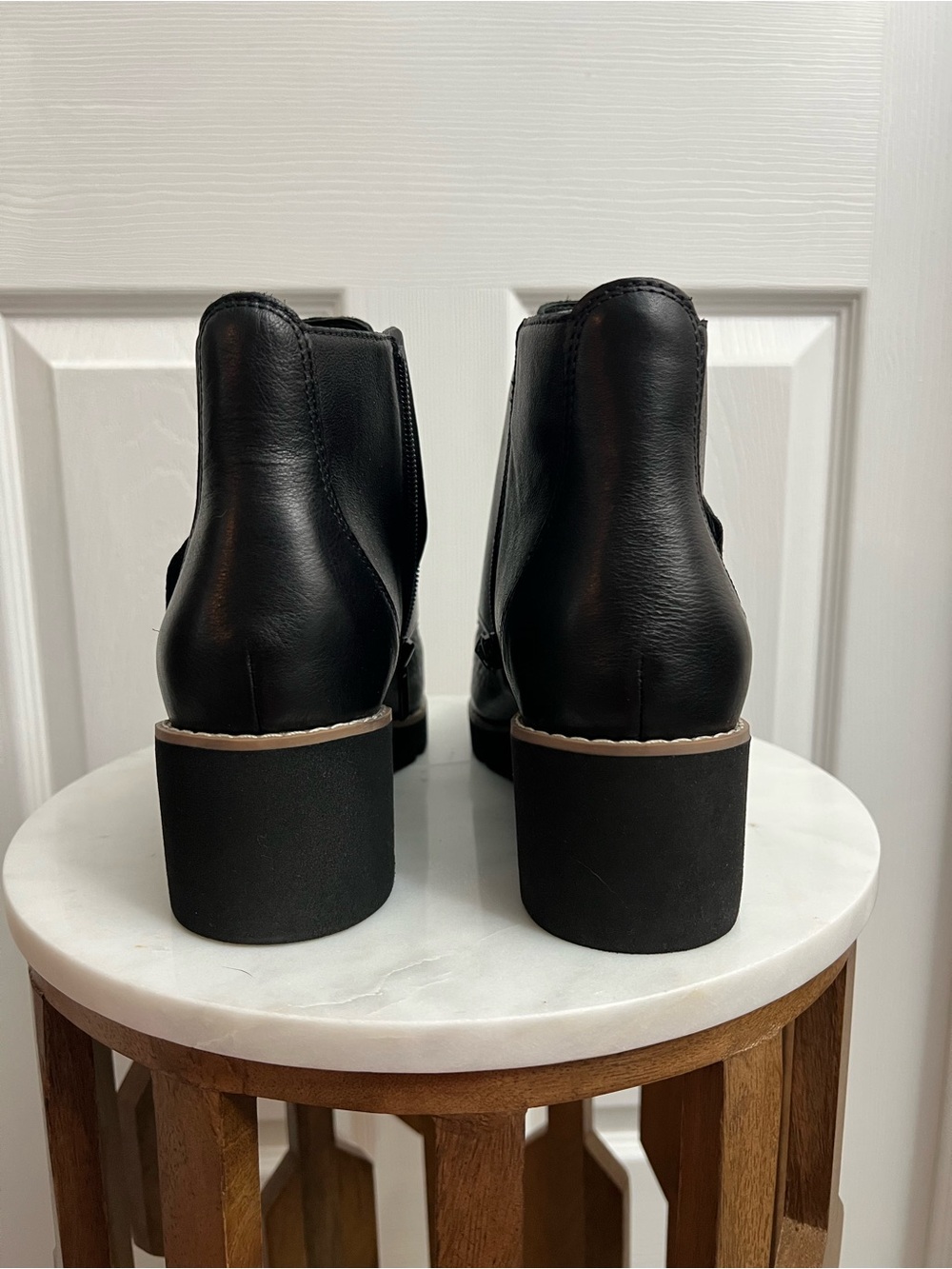 Vionic Abby Ankle Booties Black Leather Wedge - Picture 4 of 11